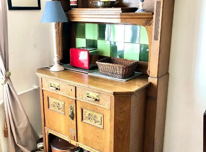 Waegner's Heim Apartment *